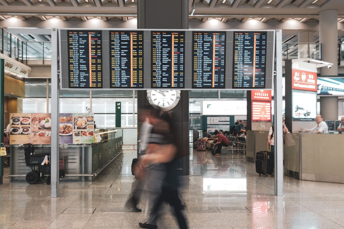 Omra : ce que change l'alerte du Quai d'Orsay sur les aéroports de Djeddah et Riyad